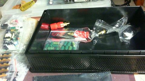 100均の金網ケース これに入れてみようかな