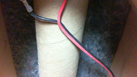 なんとバスレフポートは厚紙