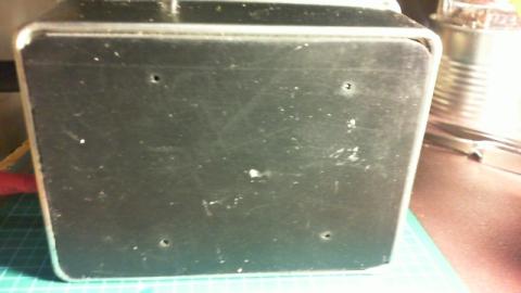 ケース底内、外 3.2mmの天然ゴム