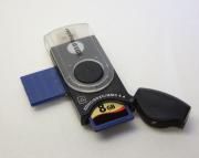 回転キャップ式SD microSD カードリーダー