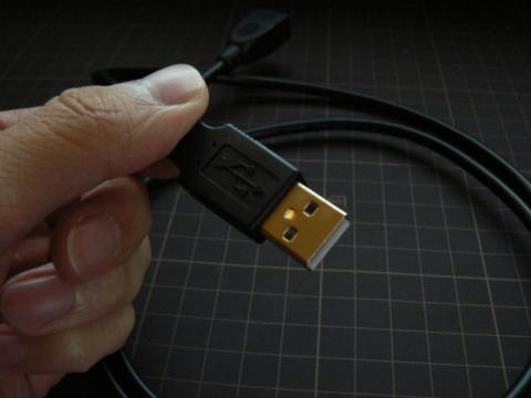 Type-A Plug (ピントがずれてる その2)