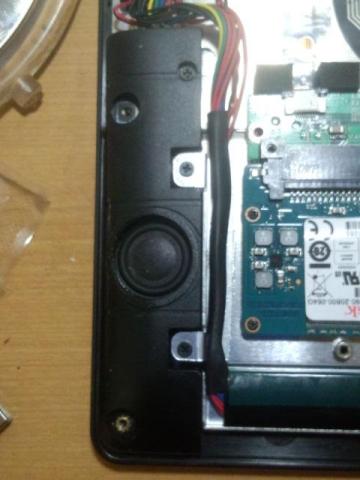 スピーカー実装