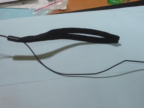 ひょろっとしたのがアンテナです。