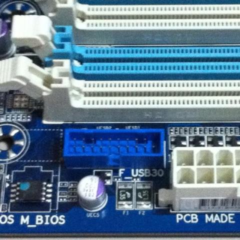 オンボードのUSB3