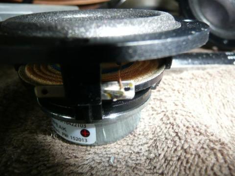 端子にハンダが・・・