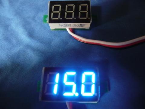 小型ケース格納用電圧計