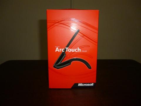 カッチリとした丈夫な箱に入っています