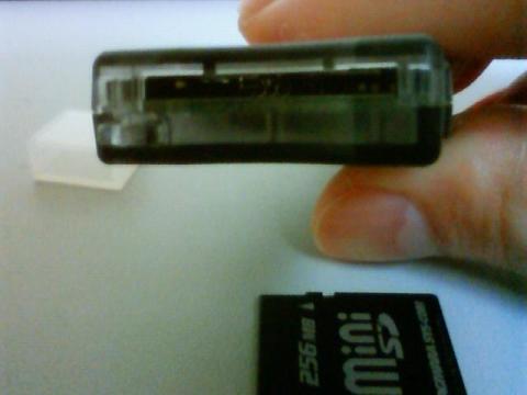miniSD差込口