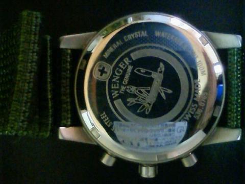 WENGER 腕時計 コマンドクロノ(裏面)