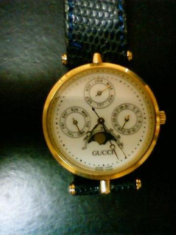 GUCCI 腕時計