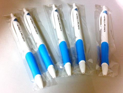 インテルi7ロゴ入りボールペン