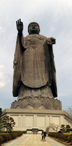 パノラマで撮影後PSで色調補正とカットしてみた