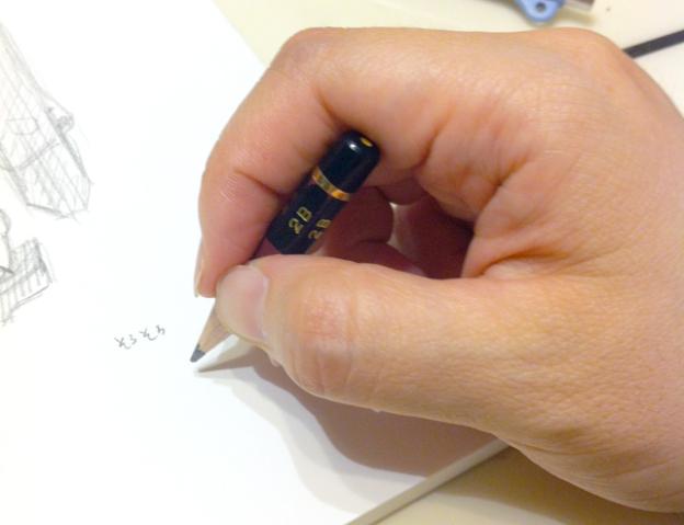 この状態で描いていても書き心地は非常に良かったです