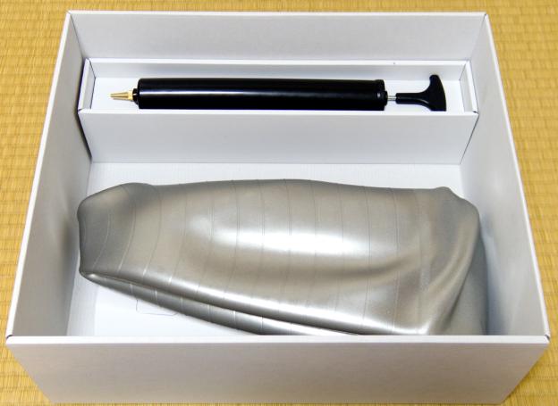 ボールと空気入れ