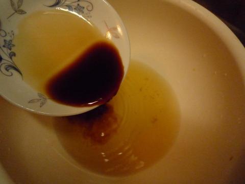 市販の出汁になれた人はすこし多めに