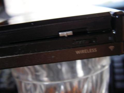 WLANスイッチと通信状況LED