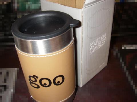 持つところが合成皮革張りです。