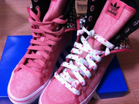 明らかに短いヒモ