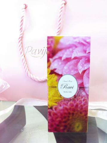 蜷川ミカ!って感じのデザイン