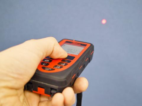 可視光レーザーでピカー!