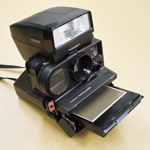 中には電池切れのフィルムが入ったままでした。