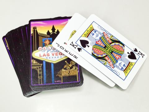 ウラ以外は至って普通の絵柄です。。。