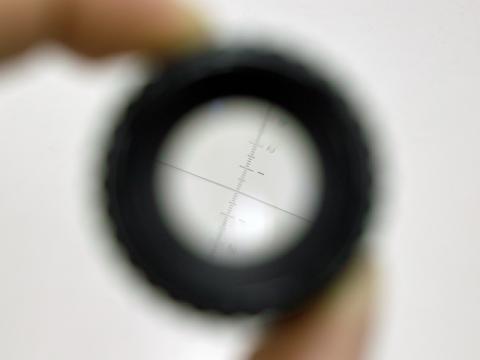 スケール部分はワンタッチで交換可能。ただし交換したことは無いw