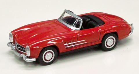 ホイールは何となく赤とシルバーのツートンにしました。