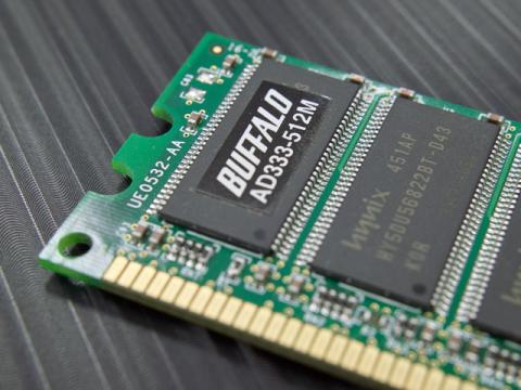 割とお気に入りのバッファロー製です。