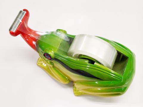 テープを装着するとこんな感じです。