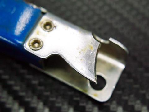 缶切部分、うまく考えられている形ですね〜。