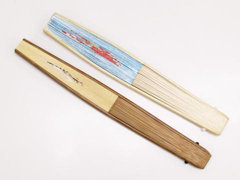 「笑っていいとも!」扇子(上)との比較