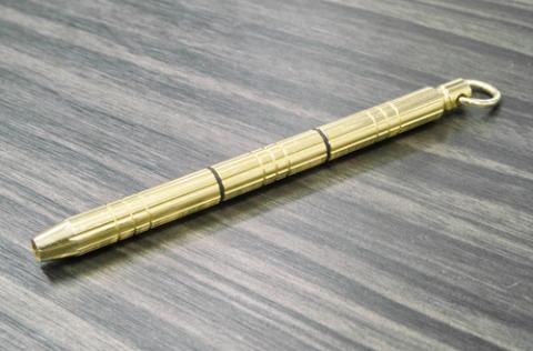 本体の長さは約68ミリです。