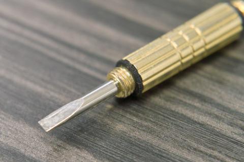 マイナス側はこんなです。