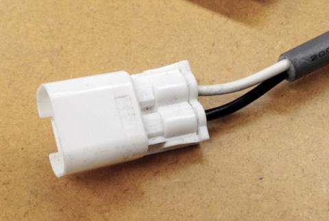 メス側のコネクタ