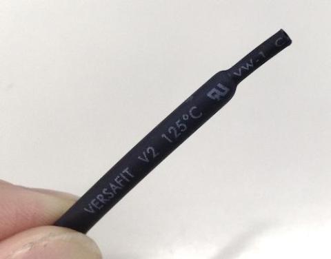 先端をライターであぶってみました。