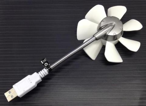 裏側は中途半端にシルバー。。。