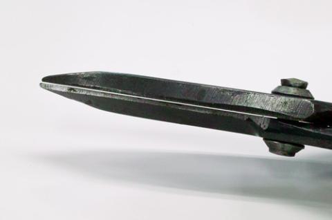 刃と刃の間には0.5mm程度の隙間があります。