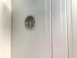 これは厚い方ですね。外れそうもありませんでしたが、クルクル回りましたw