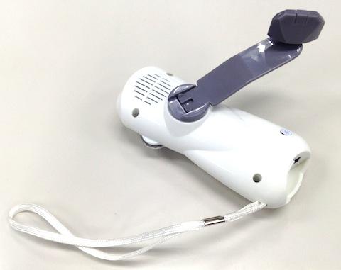 ハンドルを出した状態。どちらに回してもOK