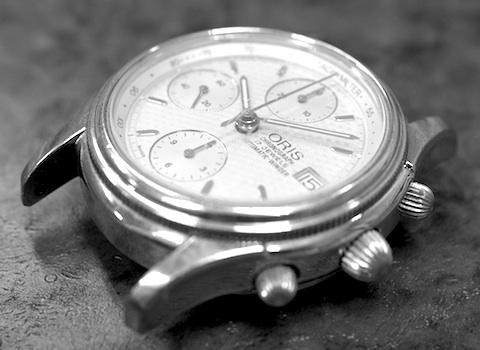 写真では意外と風防のキズとかは目立たないですね。でも実際には...