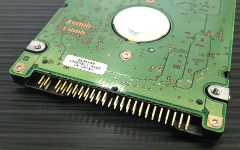 コネクタピンのアップ、40ピン + 4ピン(ジャンパ)