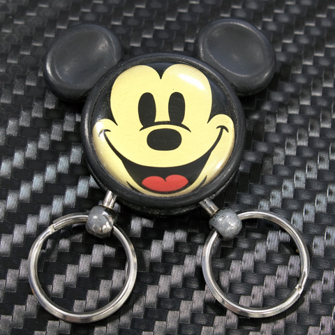 ちょっと黄ばんだ感あり...