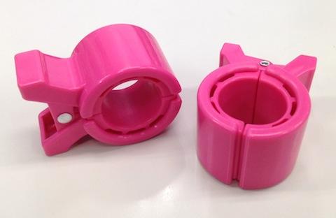 挟む部分が円筒形の洗濯バサミみたいな形状が特徴。