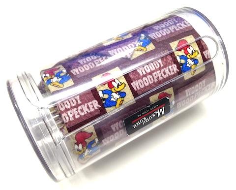 スリット部分の幅が広いので意外と露出します^_^;