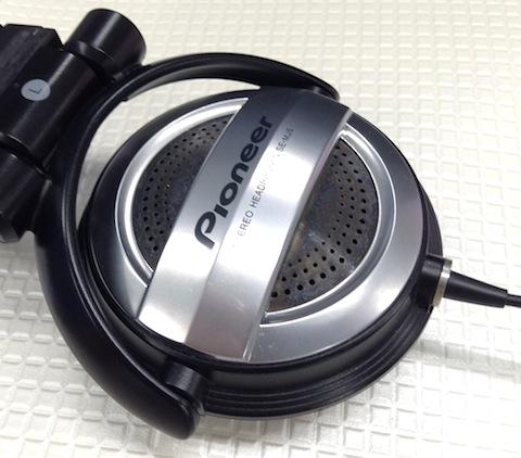 ハンガー部分は180度近く回ります。