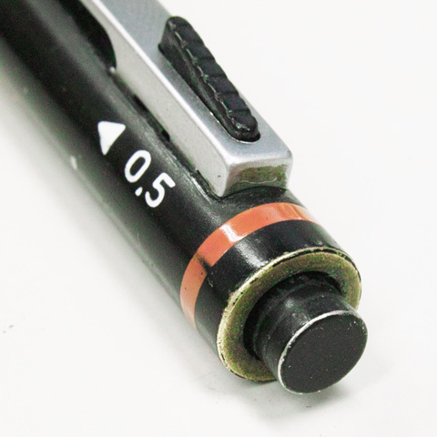 ノックボタンは一つだけです。