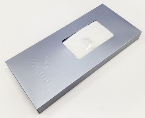 箱が無駄に豪華ですw