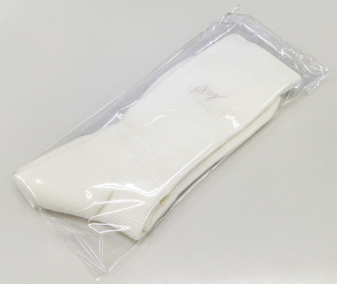 刺繍まで白ですねぇ^_^;