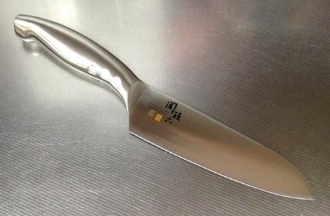 このグリップ何か違うもので見たことあるような...